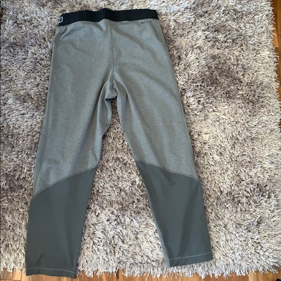 Dri-Fit Nike - Picture 3 of 3